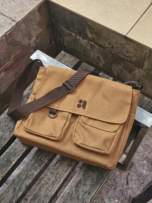 Double Pocket Messenger Bag (Brown)